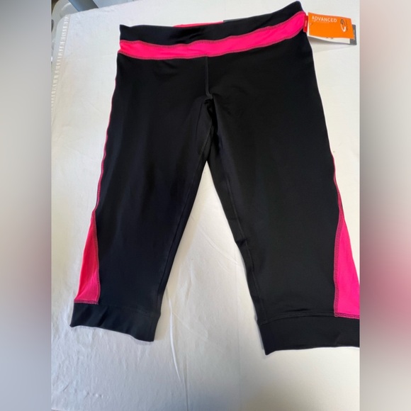 CHAMPION WOMEN’S LOW RISE 2.5” BELOW WAIST ADV HIGH PERFORMANCE  FITTED  XXL
NWT - Picture 1 of 11